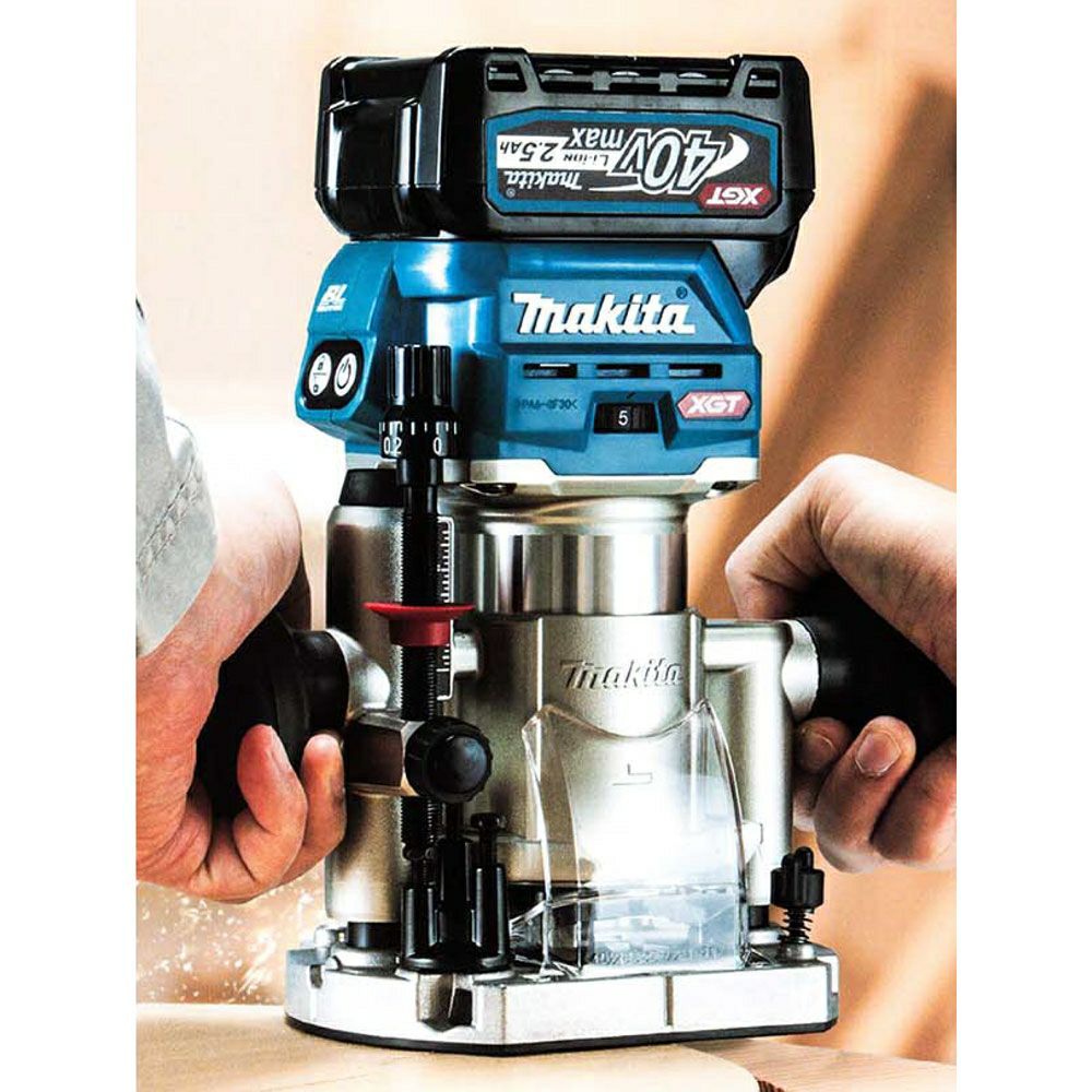 makita マキタ/充電式トリマ/RT002G/ABランク/75【中古】 Amazon | マキタ(Makita) 充電式トリマ 40Vmax バッテリ・充電器